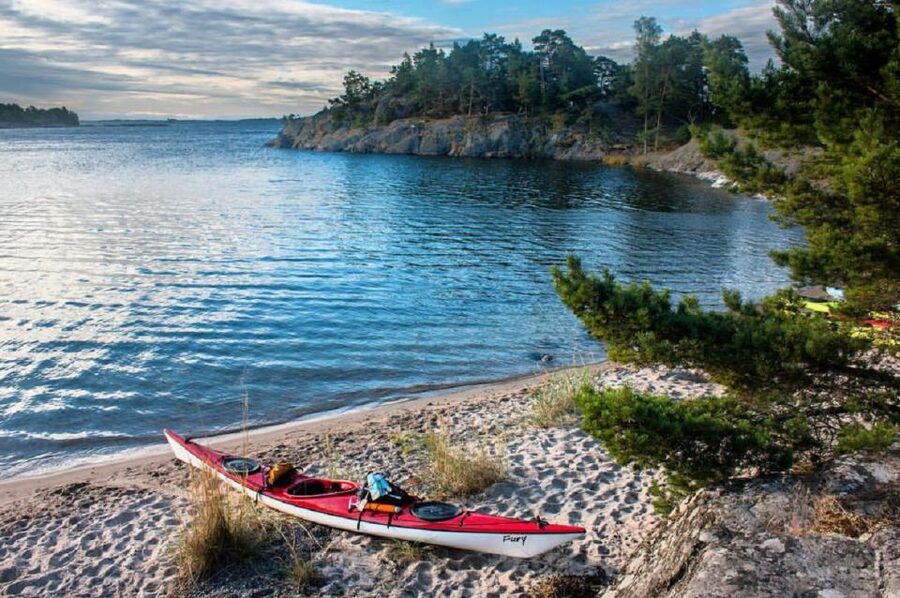 Stockholm: Full-Day Archipelago Kayaking Adventure - Paddling among thousands of rocky islands
