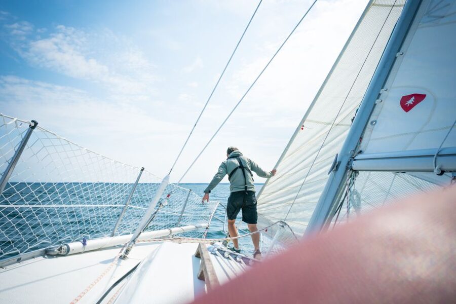 Stockholm: Full Day Archipelago Sailing Tour with Lunch - Sailing in rain and changing weather