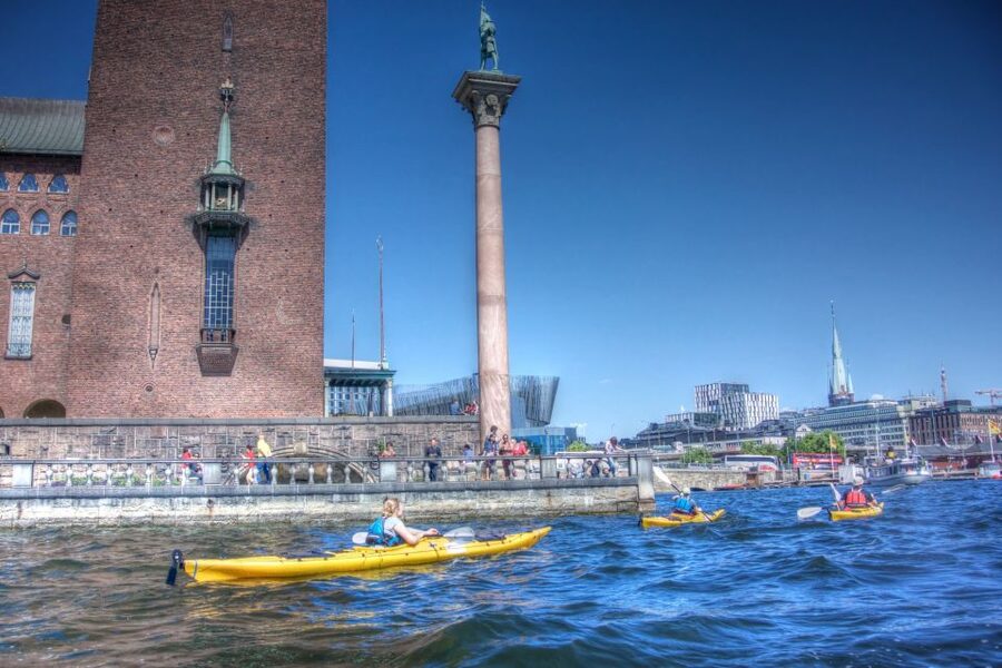 Stockholm: Guided Kayak City Tour & Optional Midsummer Meal - Is $76 a fair price?