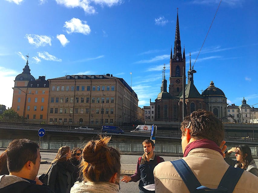 Stockholm: Modern City Walking Tour with Local Guide - Local guides, language, and group size