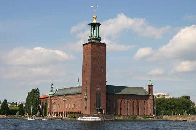Stockholm Must See: City Hall, Gamla Stan and Vasa Museum - Key points at a glance