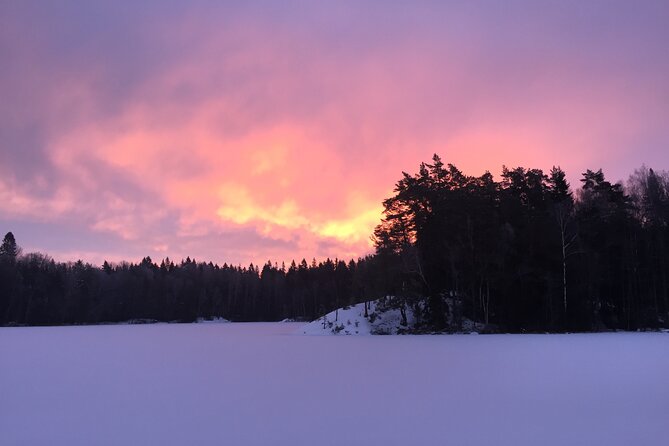 Stockholm: Nature Reserve Hiking Tour with Campfire Lunch - The first two hours: forests, lakes, and granite