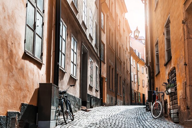 Stockholm Old Town Gamla Stan, Historic Walking Tour, Small group - Österlånggatan and the St. George legend
