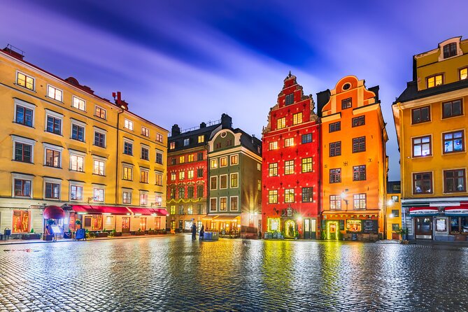 Stockholm Old Town Gamla Stan, Historic Walking Tour, Small group - Stortorget, where the city’s story opens up