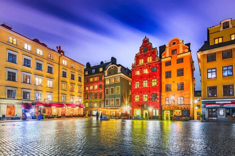 Stockholm: Old Town Historical Walking Tour - Starting at Mynttorget, the gateway to Gamla Stan
