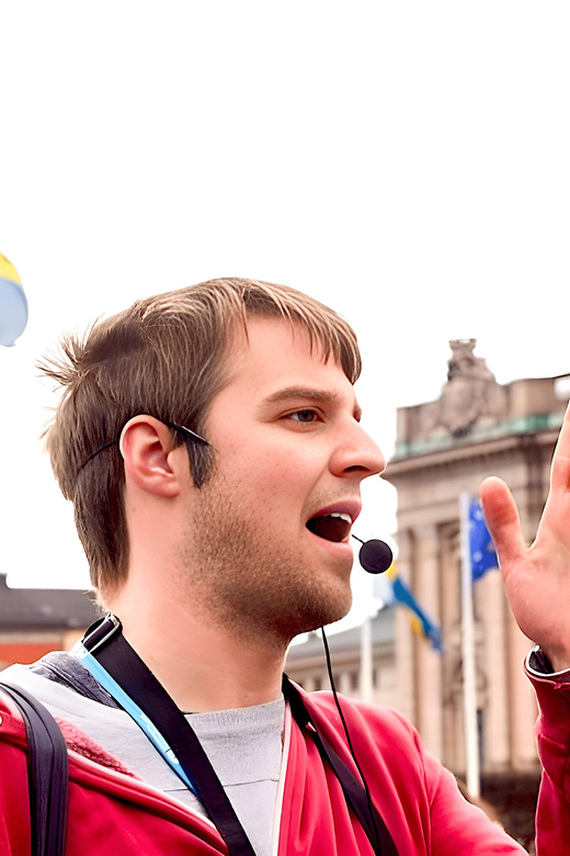 Stockholm: Old Town Walking Tour with Local Guide - The Runestone and the House of Nobility