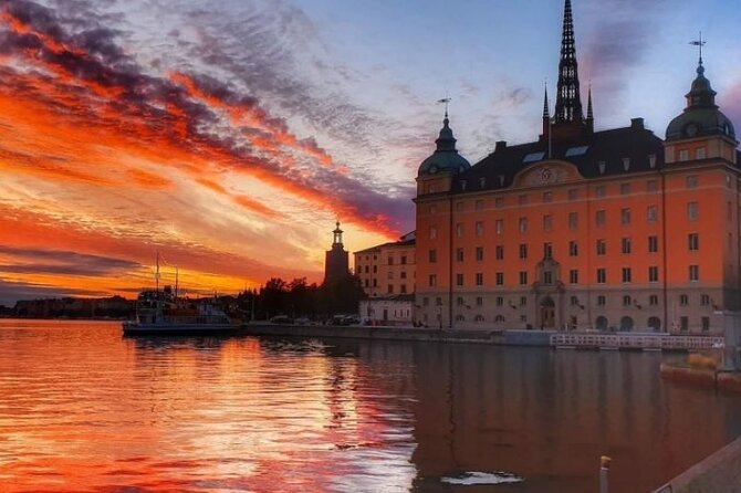 Stockholm Private Group Walking Tour | 3 Hours - Key points at a glance