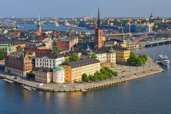 Stockholm Private Group Walking Tour | 3 Hours - Rachel and Kenneth: different guides, same useful strengths