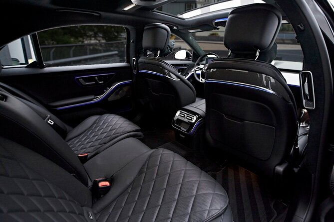 Stockholm- Private transfer to/from Arlanda Airport and city - The ride into Stockholm takes 15 to 45 minutes