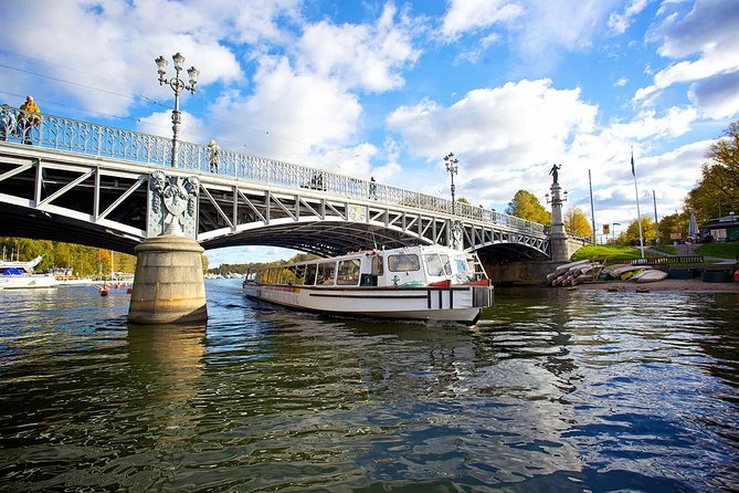 Stockholm: Royal Djurgården Boat Tour - Finding the best seat on a 50-minute cruise