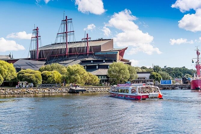 Stockholm's Best Bike Tour! - City Hall and the water of Lake Mälaren