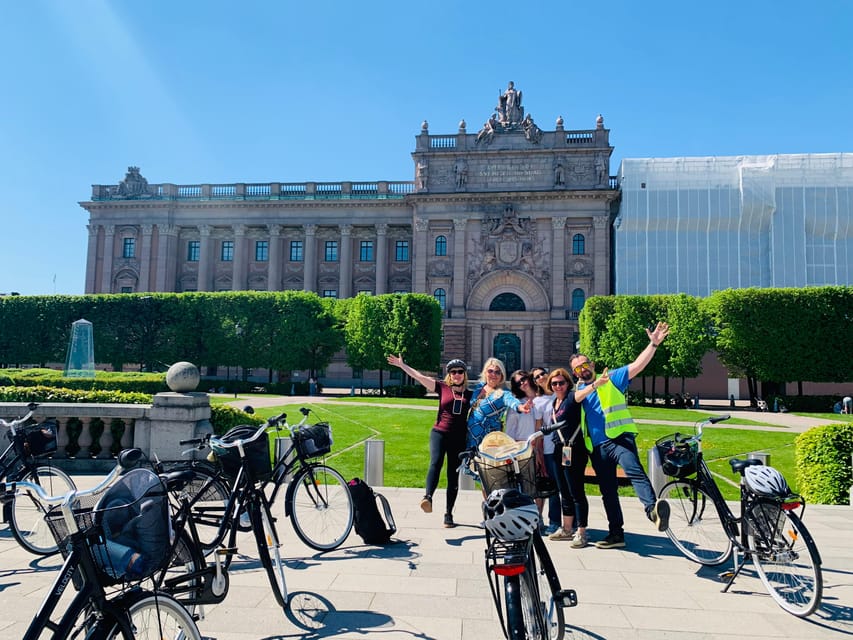Stockholm's Best Bike Tour! (English / Deutsch) - Kärleksudden, Östermalm, and Karlaplan