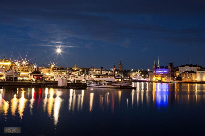 Stockholm's Festive Sights And Christmas Lights - Stockholm after dark, with the lights already mapped out