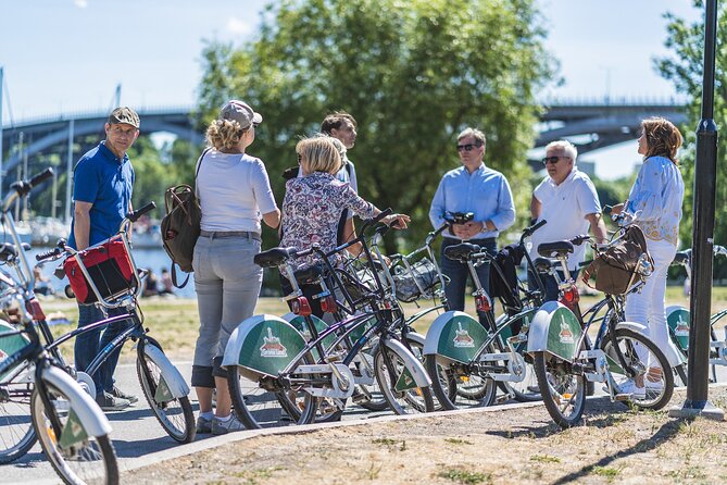 Stockholm’s Urban Treasures Private Bike Tour - Why a bicycle is a smart way to see Stockholm