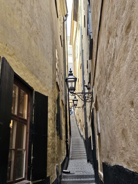 Stockholm: Secrets of Gamla Stan Guided Tour w/ Fika Option - Fika adds a social finish