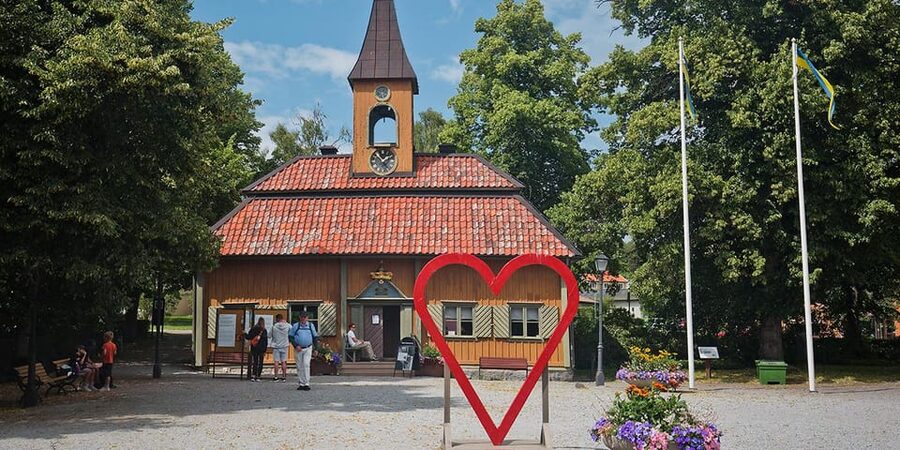 Stockholm: Sigtuna Guided Boat Tour with Optional Museum - Key points to know before booking