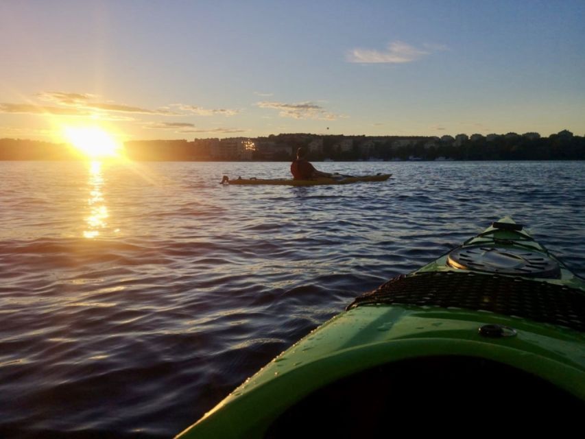 Stockholm: Sunset Kayak Tour in the City + Swedish Fika - Key things to know before you paddle