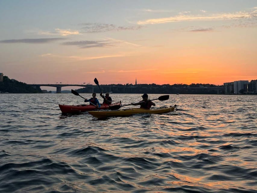 Stockholm: Sunset Kayak Tour in the City + Swedish Fika - The guide makes a real difference
