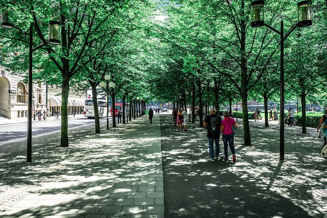 Stockholm Syndrome Private Walking Tour - Who should book this Stockholm walk?