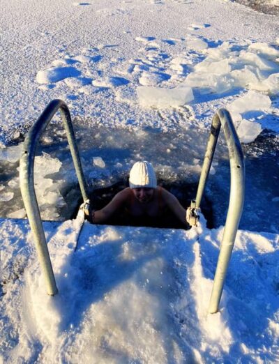 Traditional Sauna & Polar Plunge in Baltic Sea