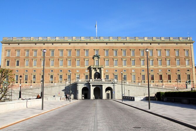 Stockholm Troll Hunt: Self-Guided Old Town Adventure - Den Gyldene Freden and Stockholm’s old dining tradition