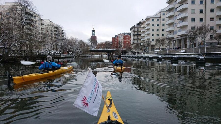 Stockholm: Winter City Kayaking Tour - Why cold-weather kayaking works in Stockholm