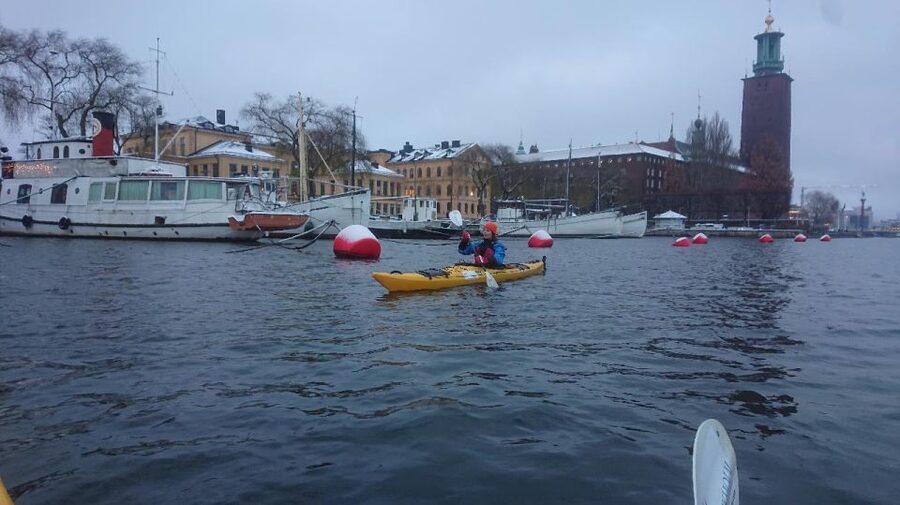 Stockholm: Winter City Kayaking Tour - Södermalm and the changing skyline