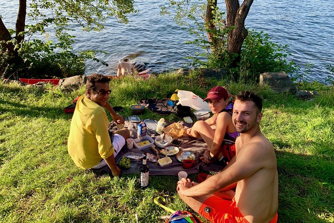 Sunset Kayak Tour in Central Stockholm and Swedish Fika - Who should book this Stockholm kayak tour?