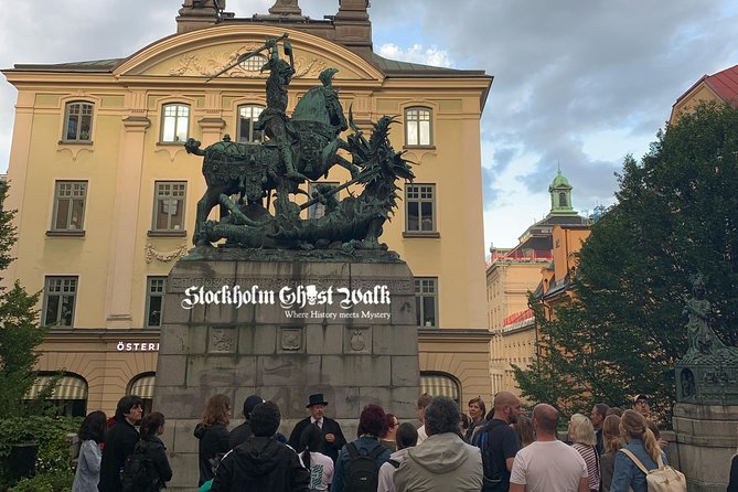 The Original Stockholm Ghost Walk and Historical Tour - Gamla Stan - Cold weather, cobblestones, and practical comfort
