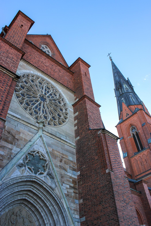 Uppsala: City Highlights and Hidden Gems Walking Tour - Canals, student life, and a short food break