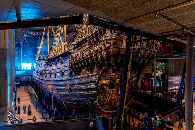 Vasa Museum Guided Tour in Stockholm - Small group feel or a much larger departure