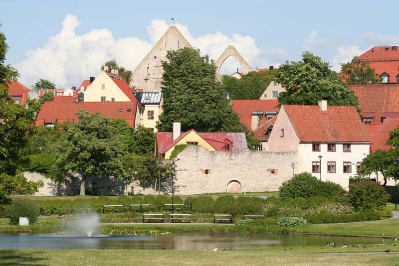 Visby: Hop-On Hop-Off 1 day Bus Tour - How the Hop-On Hop-Off Pass Adds Value