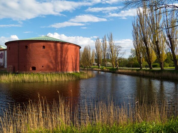 Walk Malmö with an audio guide - What this Malmö walk actually offers