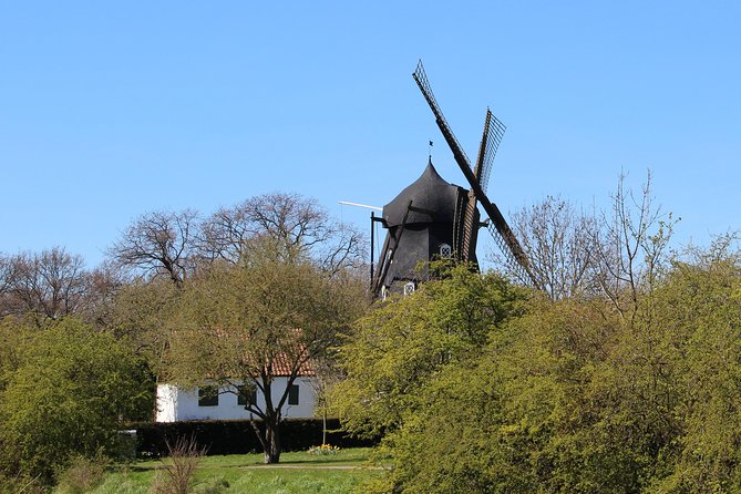 Walk Malmö with an audio guide - Downloading the tour and avoiding phone trouble